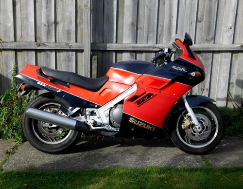 Product picture 1989-1994 Suzuki GSX1100F Service Repair Workshop Manual Download (1989 1990 1991 1992 1993 1994) 