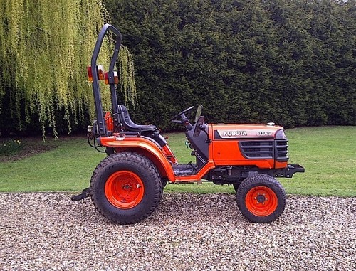 Product picture Kubota B1700E Tractor Illustrated Master Parts List Manual DOWNLOAD