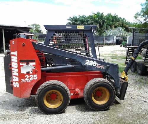 Product picture Thomas T-225 Pro Tough 2200 Skid Steer Loader Parts Manual DOWNLOAD