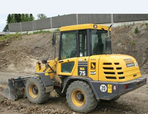 Product picture Komatsu WA65-3, WA65-3 Parallel Lift, WA75-3, WA85-3, WA90-3, WA95-3 Wheel Loader Service Repair Manual DOWNLOAD