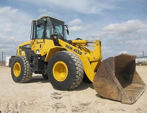 Product picture Komatsu WA250-5, WA250PT-5 Wheel Loader Service Repair Workshop Manual DOWNLOAD (SN: 70001 and up)